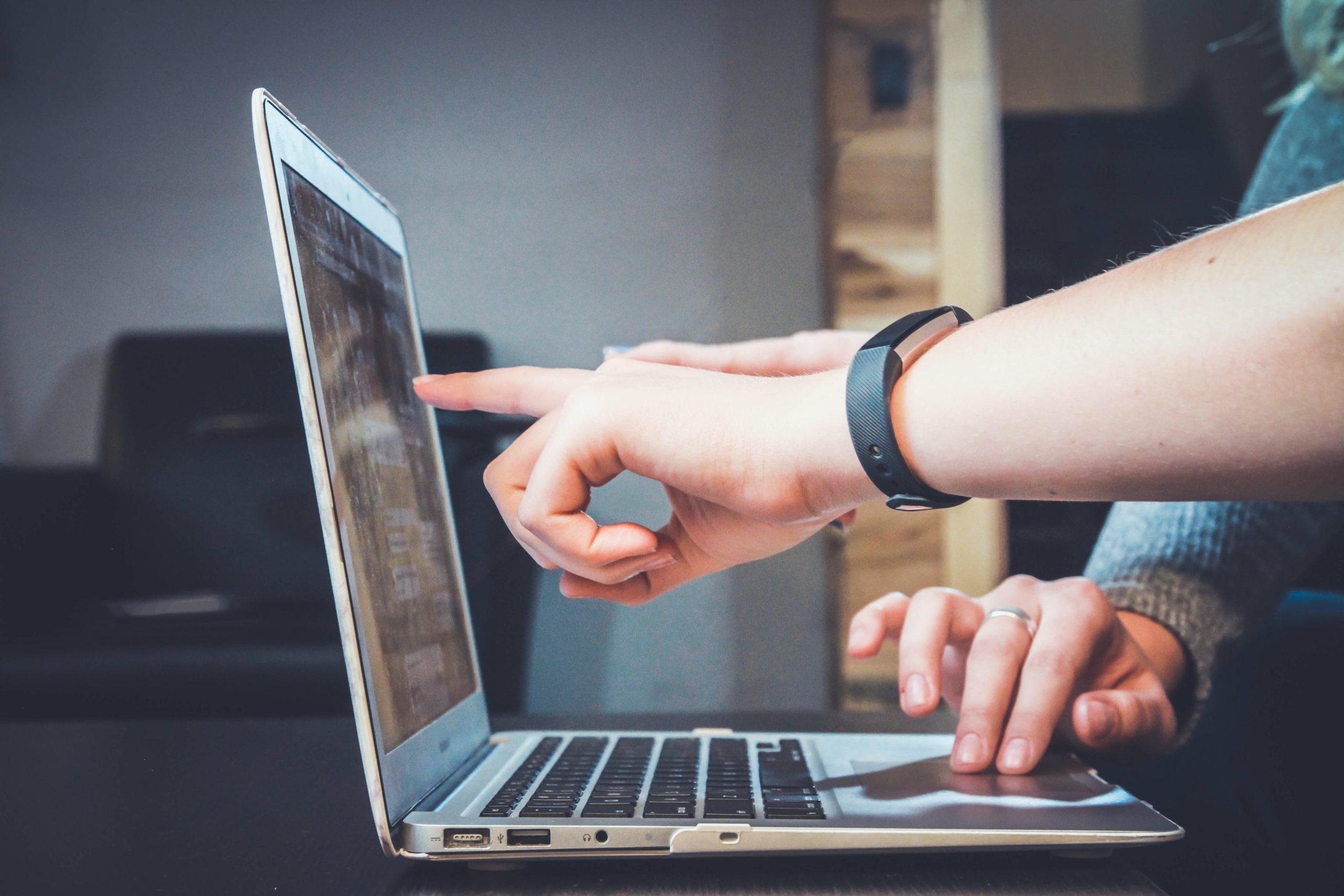 Image shows Best Online Homework Help Website